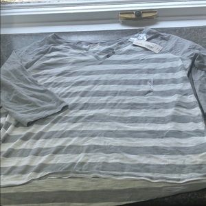 Brand new 3/4 sleeve shirt